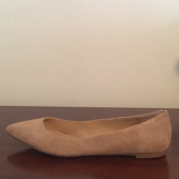 Banana Republic Tan Suede Flat - Picture 2 of 5